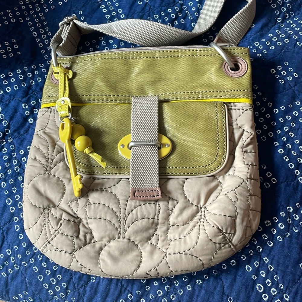 NWOT Key-Per Fossil cross body bag